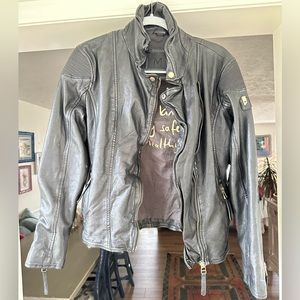 Mauritius black leather jacket.  Size Xl